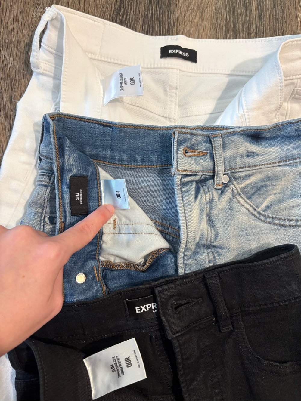 Express Jean Bundle - Picture 5 of 5